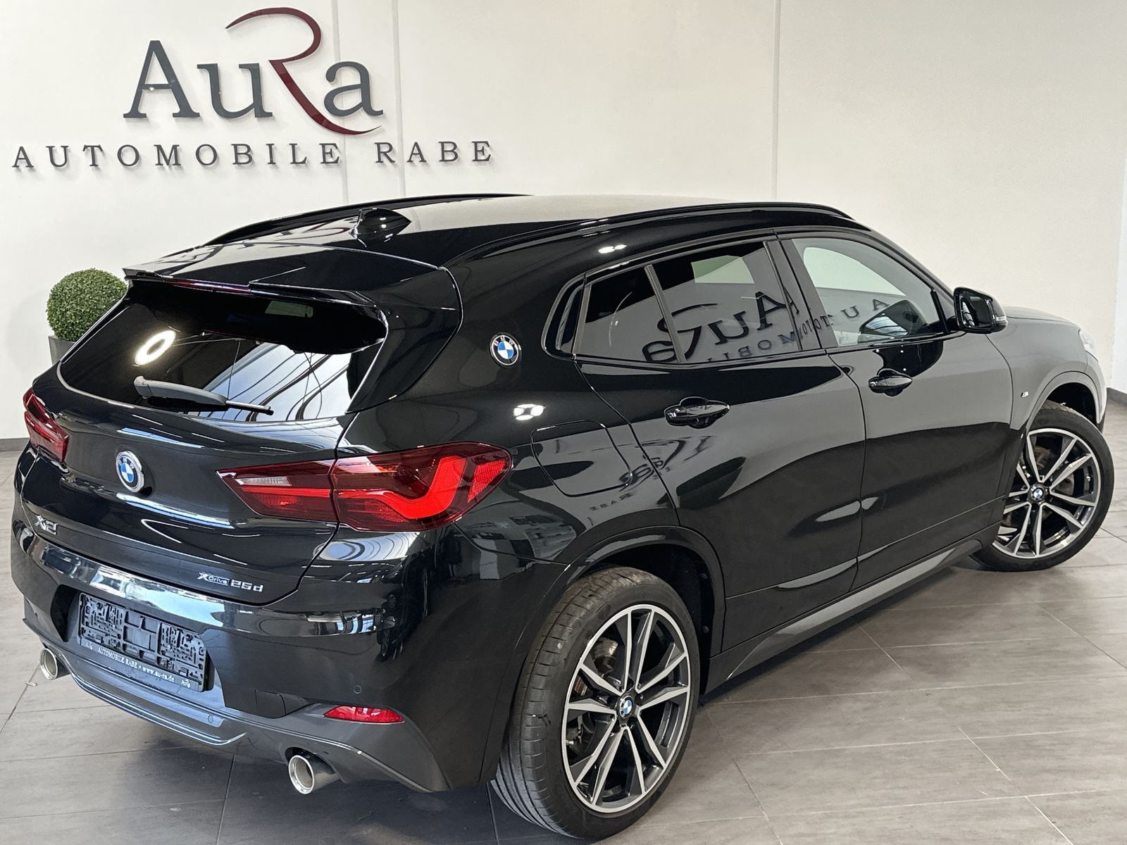 Fahrzeugabbildung BMW X2 xDrive25d Aut. M-Sport NAV+LED+SHZ+PDC+KAMERA