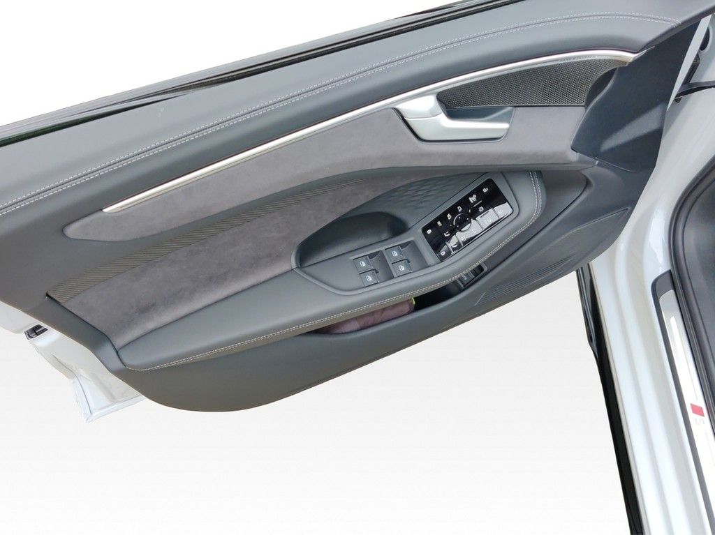 Audi A6 - Bild 14