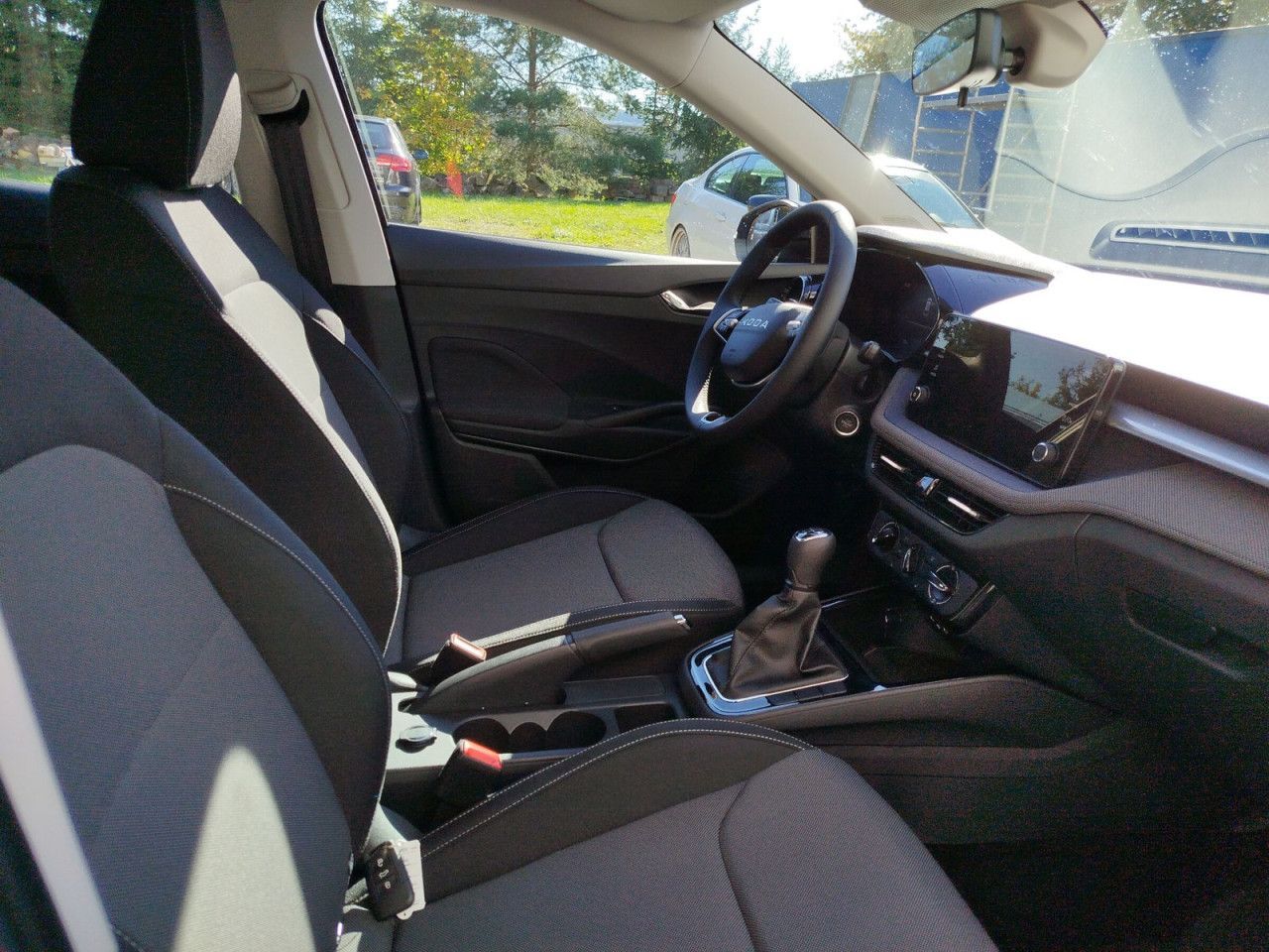 Fahrzeugabbildung SKODA Fabia Selection S70/1.0 M5F