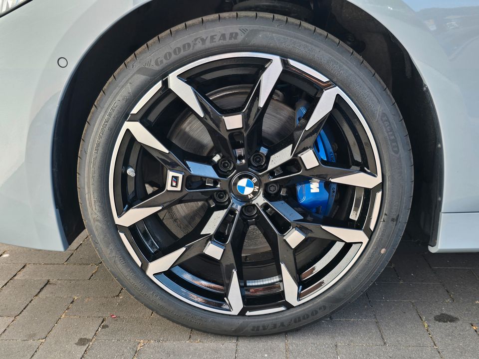 BMW 330 - Bild 7