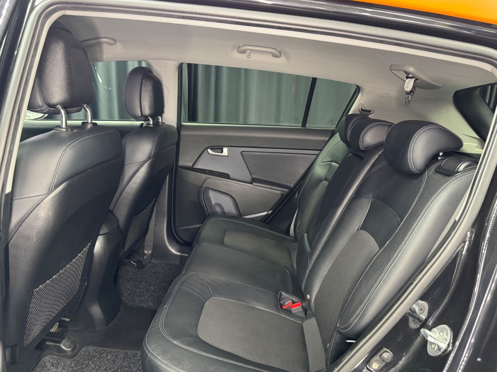 Fahrzeugabbildung Kia Sportage Spirit 4WD|TÜV 11/2027|8-FACH|