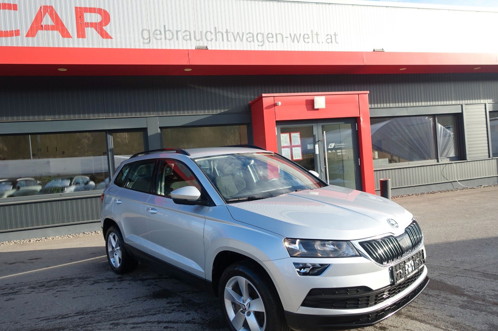 Skoda Karoq Ambition TSI EXP € 12990.-- imagem 3