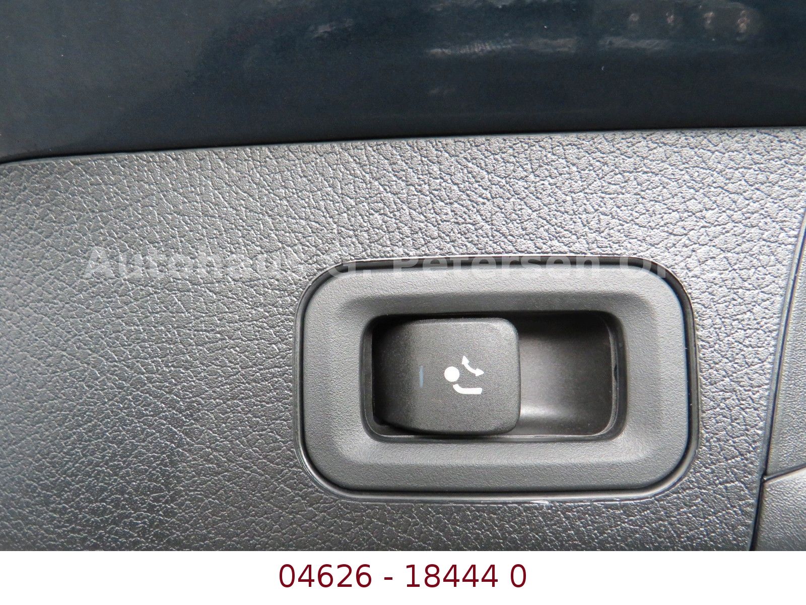 Fahrzeugabbildung Mercedes-Benz GLB 220 d*AMG*LM 19*CAM*AHK*Distronic*
