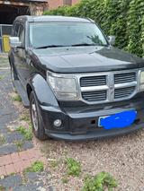 Dodge Nitro R/T 2.8 CRD 4WD Autom. R/T - Dodge Nitro mit Schiebedach