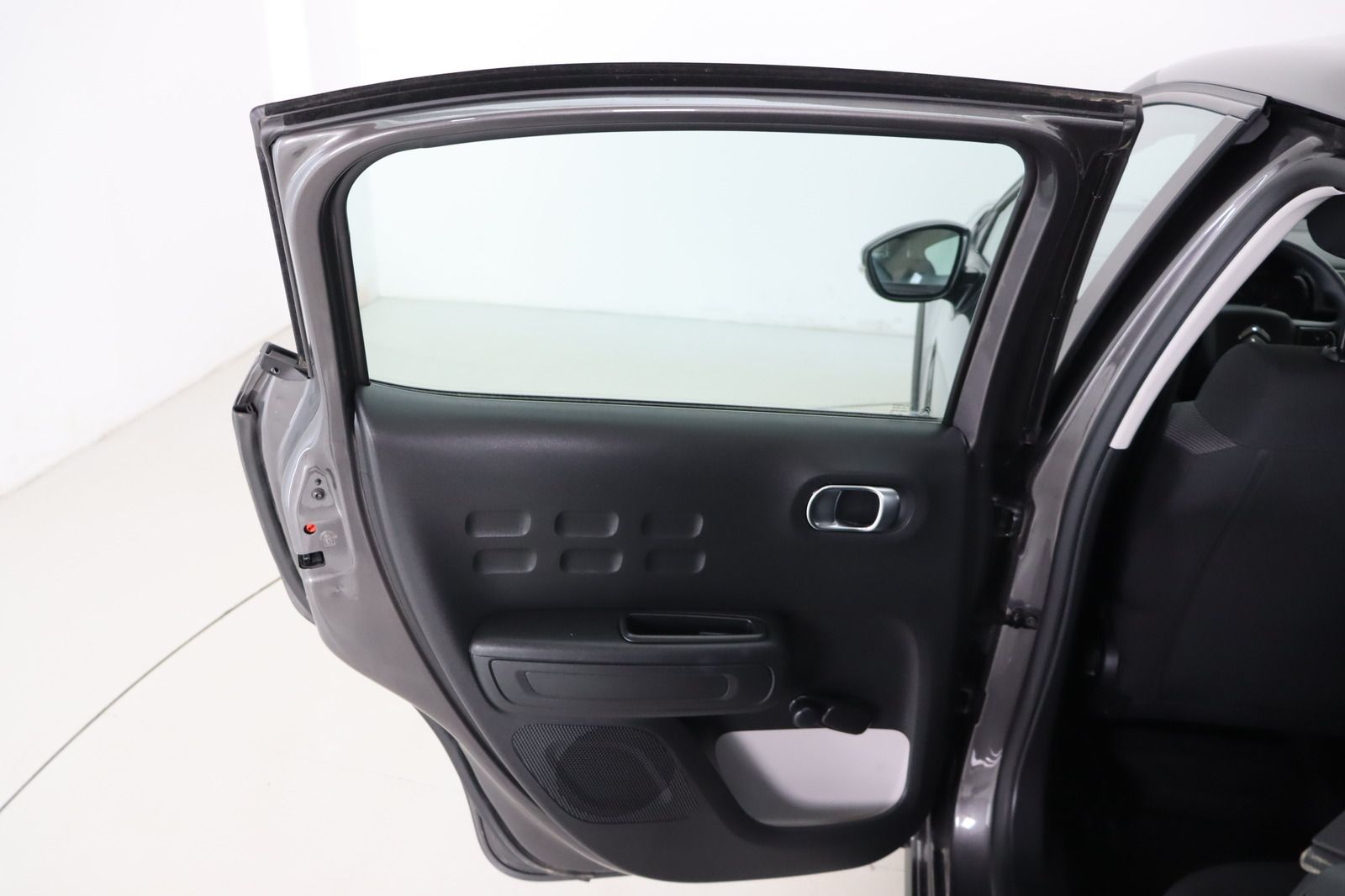 Fahrzeugabbildung Andere Citroën C3 1.2i Plus * Klimautom. * HU 08.2028