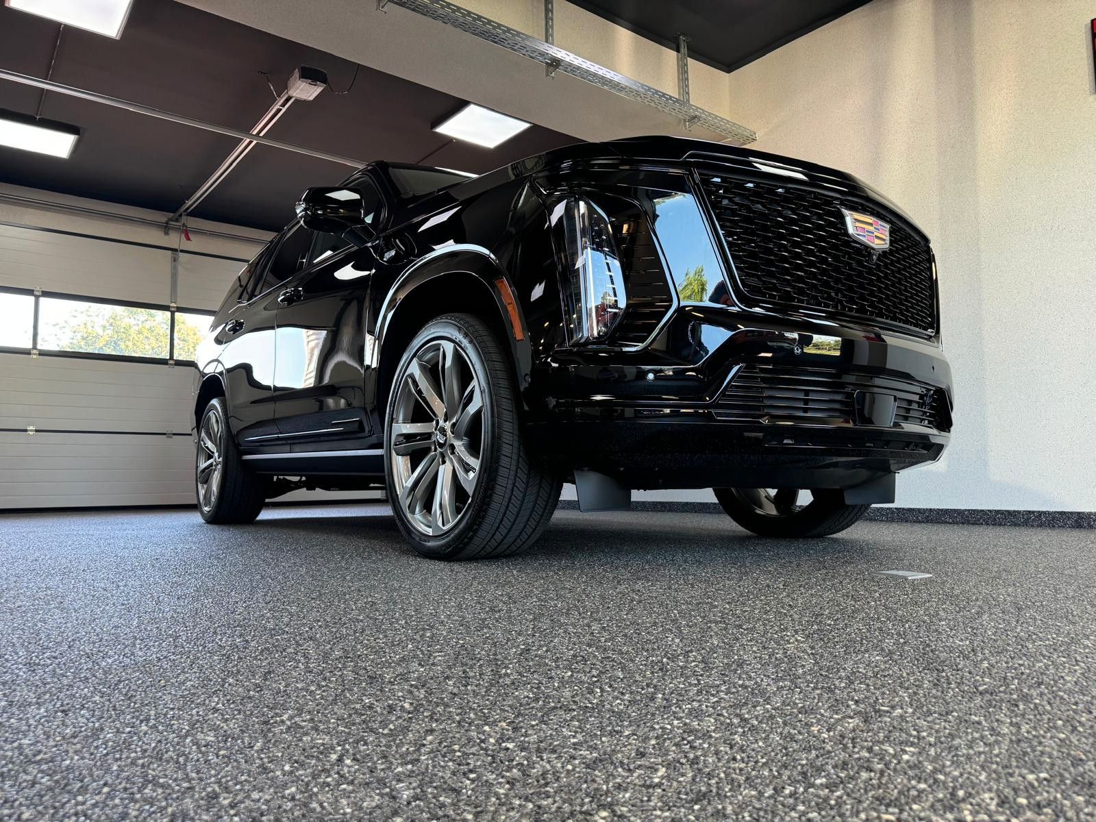Fahrzeugabbildung Cadillac 2026 ESCALADE SPORT PLATINUM 6.2 V8-24"-ABV EXEC