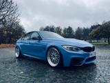 BMW M3 f80 Gewinde 20 Zoll M Performance - blaue BMW M3