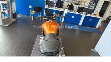 Suzuki GSX 8T