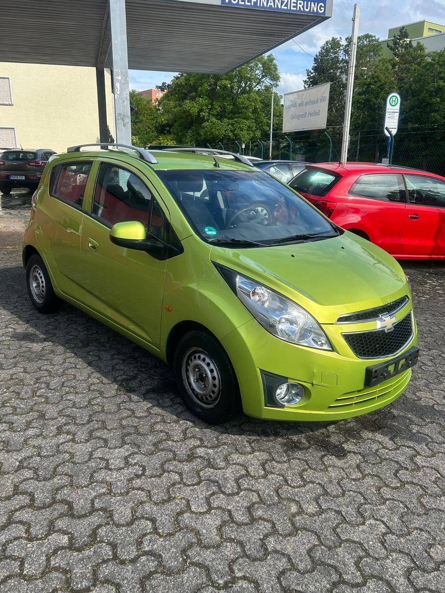 Chevrolet Spark LS+