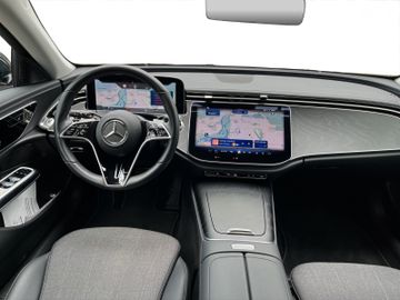 Mercedes-Benz E 220 d Avantgarde Navi+SHZ+LED+AHK+Carplay+RFK