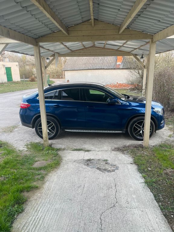 Image of Mercedes-Benz GLE 350