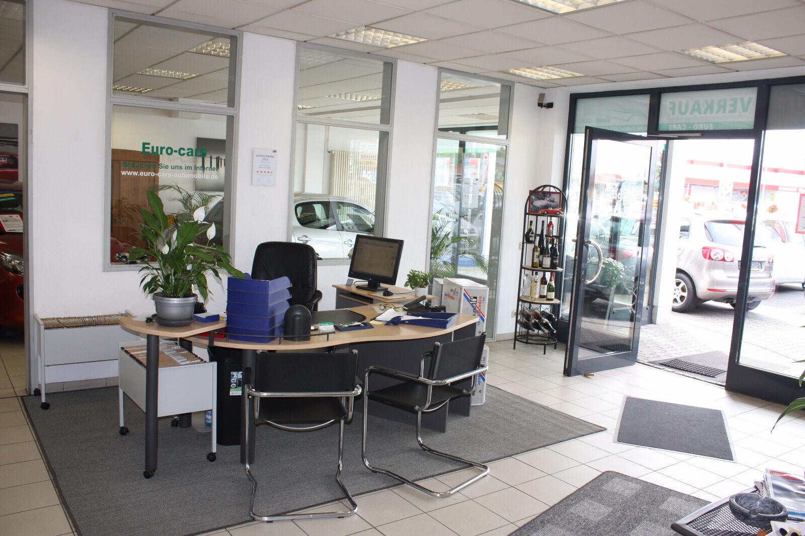 showroom-image-main