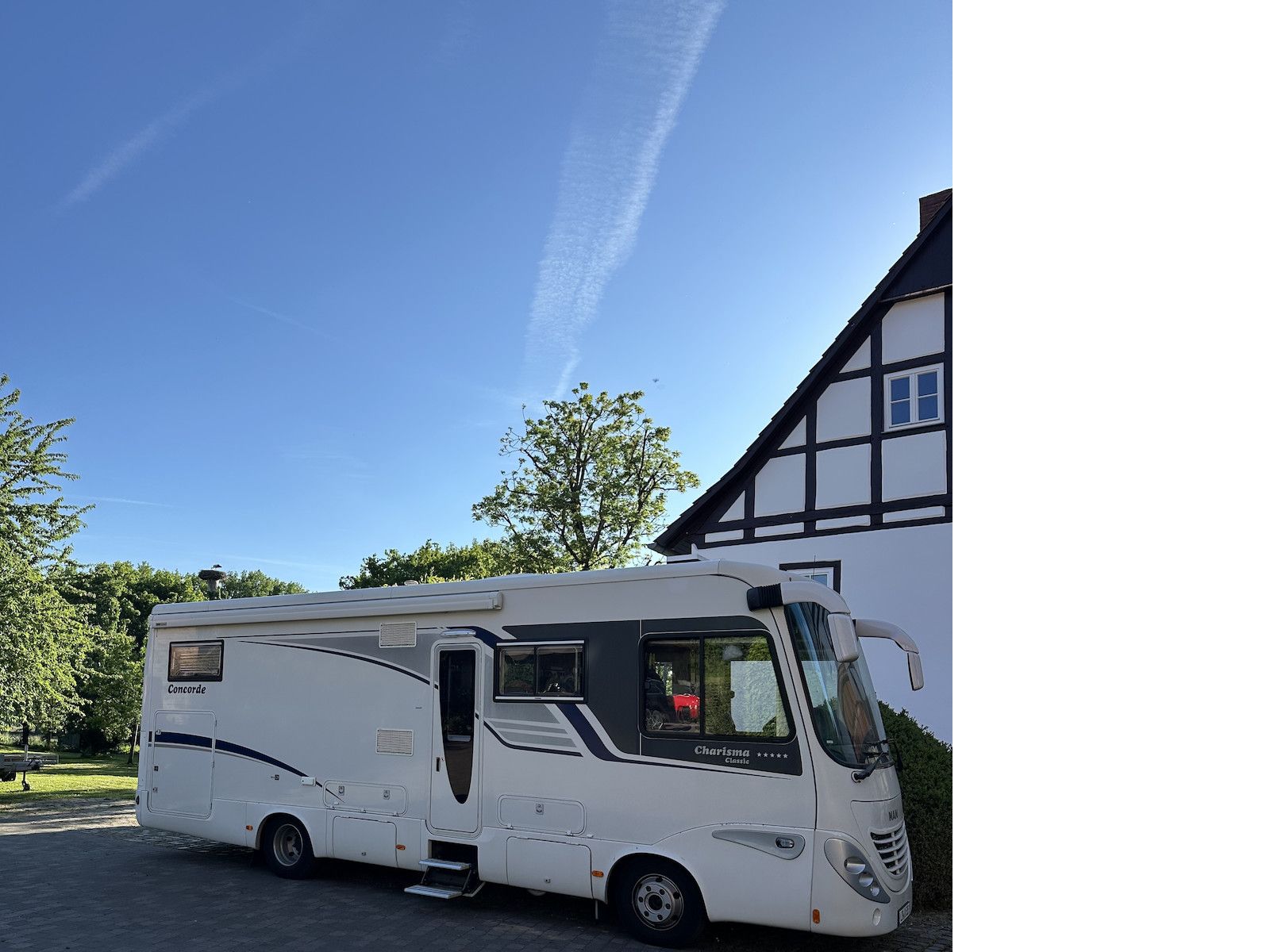 Fahrzeugabbildung Concorde Charisma 890 LS MAN TGL 02
