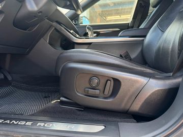 Land-Rover Range Rover Evoque - 11