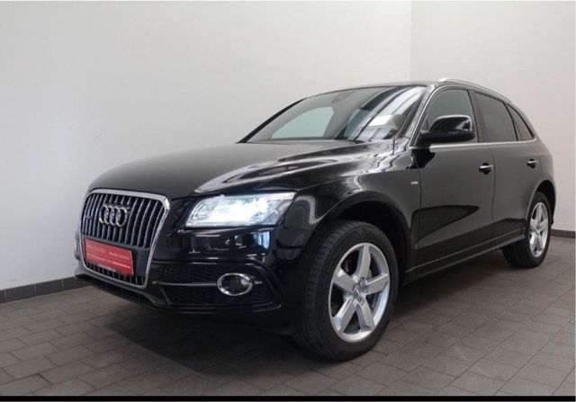 Audi Q5 Quattro S-Line 2.0 TDI Standhz,Cle...