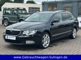 Skoda Superb Combi Elegance AUTOMATIK PANO NAVI LEDER - Skoda Superb: Auto