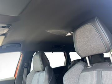 Peugeot 5008 Allure Pack1.2 136 Kam.+KeyLess+LED+Navi