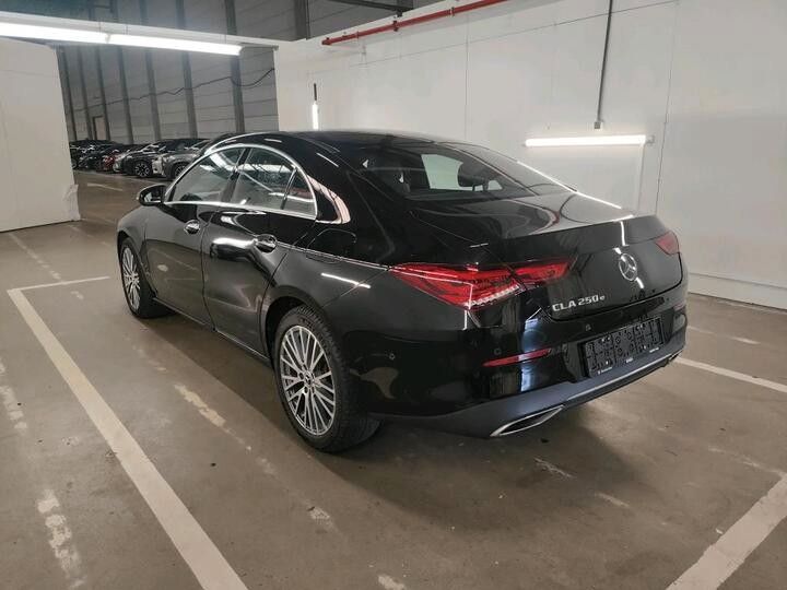 Mercedes-Benz CLA 250 eBusiness Solut (PHEV) 160kW 218pk PANO foto 3