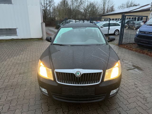 Skoda Octavia 1.6 TDI DSG Ambiente Combi