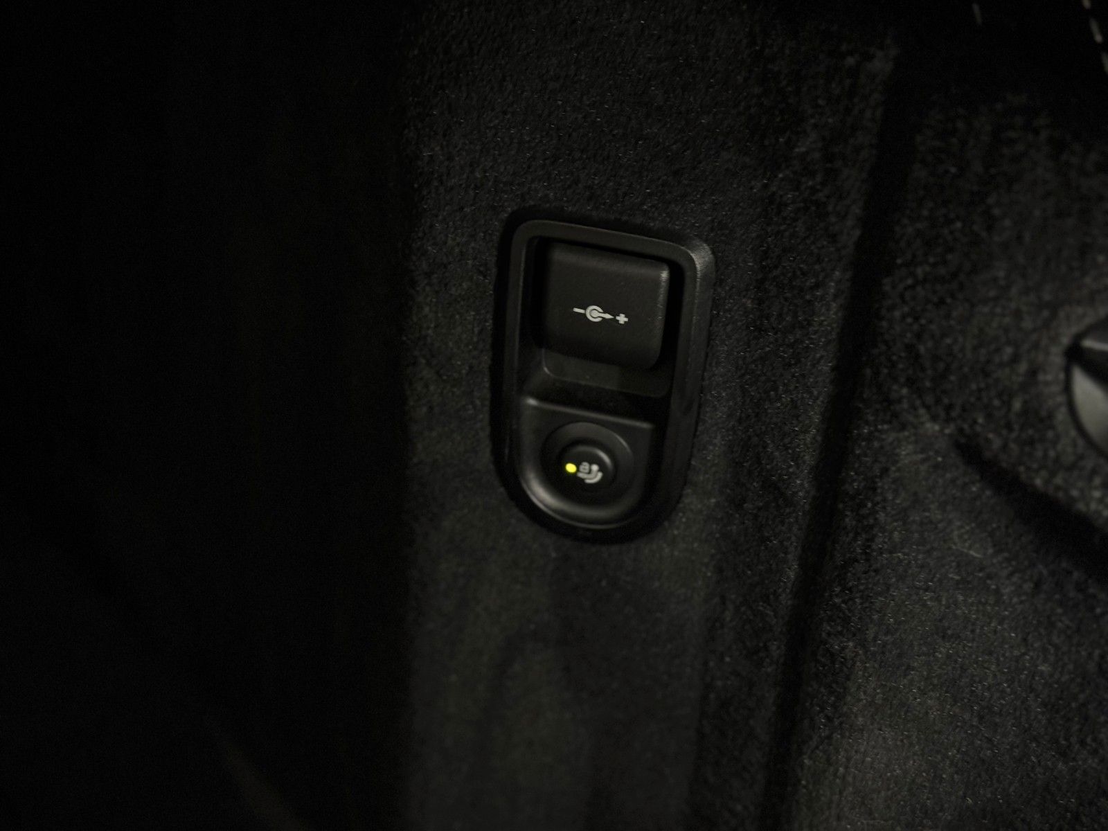 Fahrzeugabbildung BMW 530D Touring Sport Line Voll+AHK+Garantie