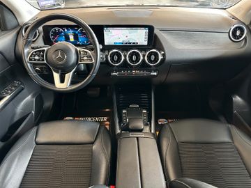 Mercedes-Benz GLA 220 d 4Matic *LED*AHK*Keyless*