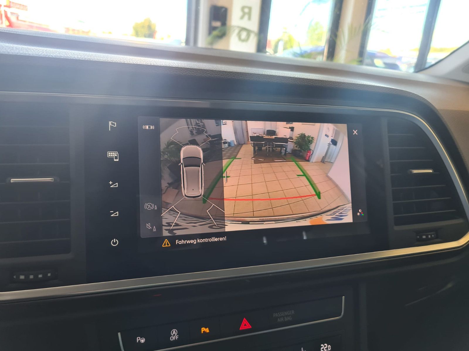 Fahrzeugabbildung SEAT Ateca Style / NAVI / KAMERA / TOP ZUSTAND