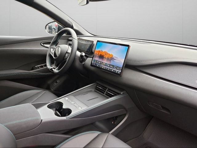 BYD SEAL 6
