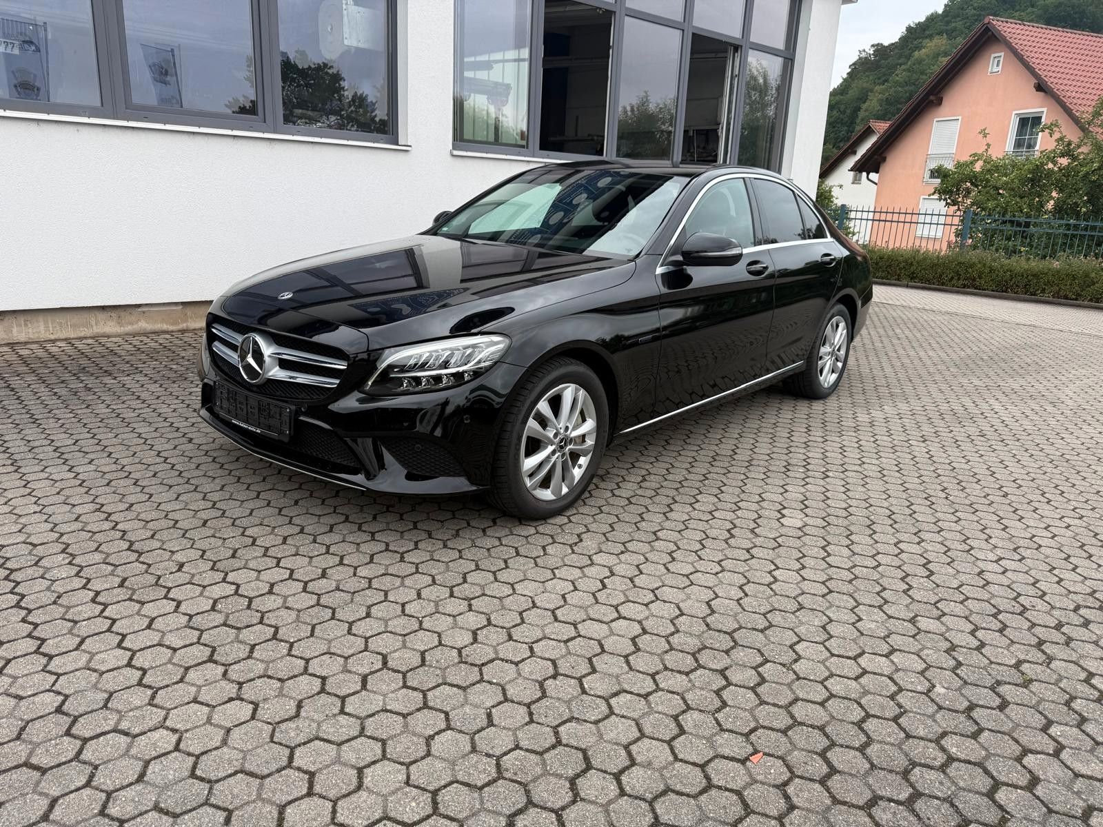 MERCEDES-BENZ C 300 de Limousine
