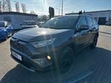 Toyota Hybrid 4x2 Club - Toyota RAV 4 in Rostock
