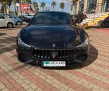 Maserati Ghibli V6 Diesel 275 CV Granlusso - Maserati Ghibli mit Diesel-Antrieb: Granlusso