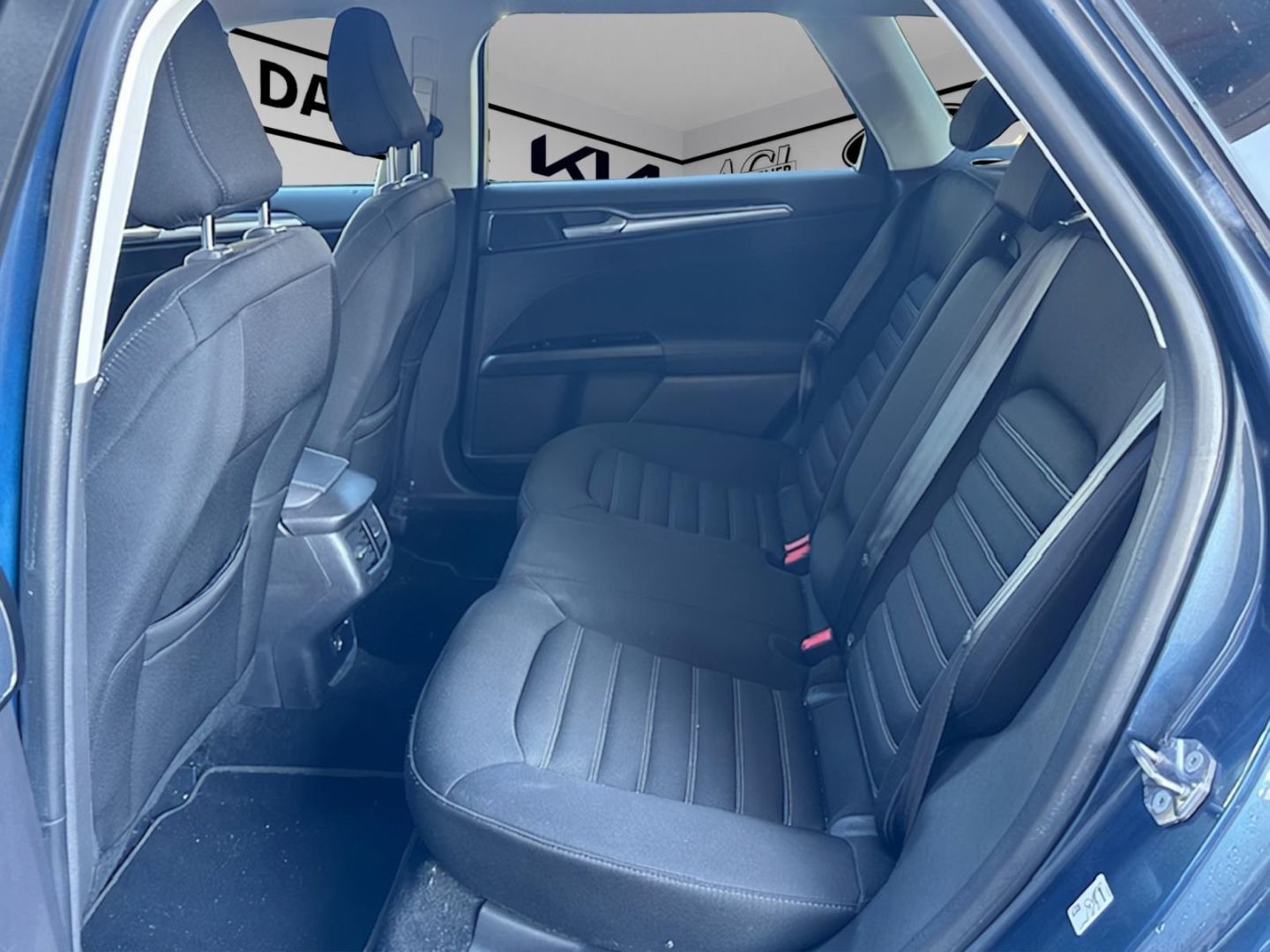 Fahrzeugabbildung Ford Mondeo Turnier Business Edition leichter Hagelsc