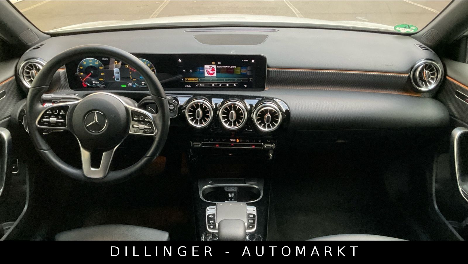 Mercedes-Benz A 250e Limo AMBIENTE LED Kam Leder Nav Edition19 imagem 3
