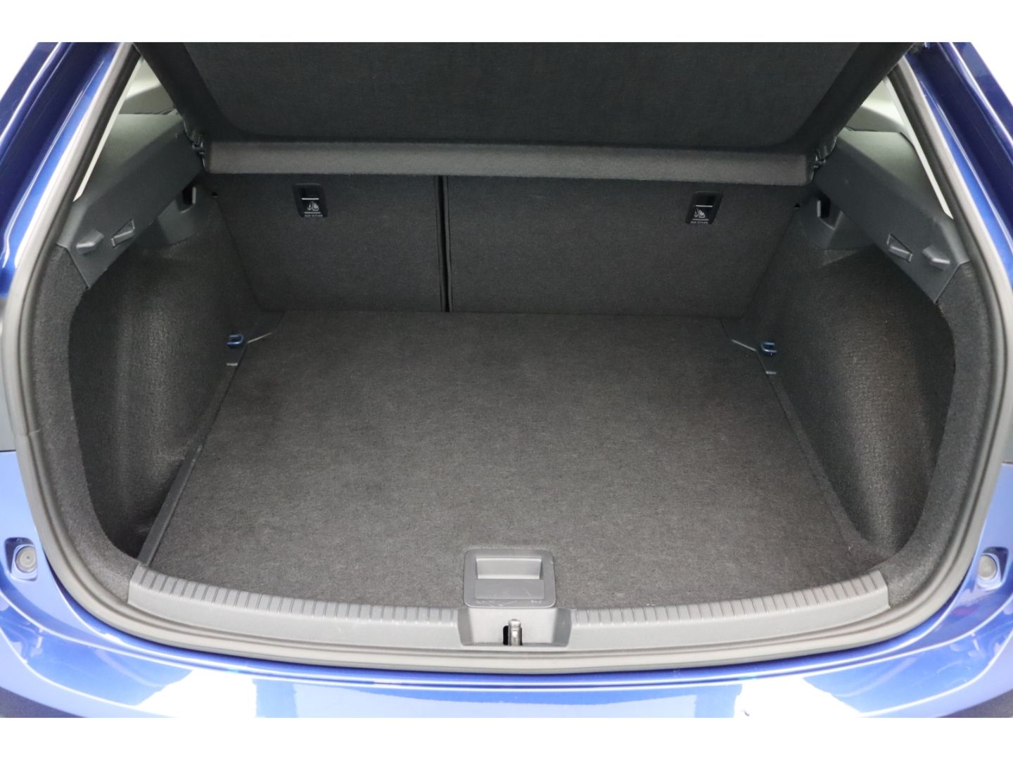 Fahrzeugabbildung Volkswagen Taigo Life 1.0 Automatik Kamera LED