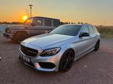 Mercedes-Benz C300 T-Modell AMG Line Night Paket/LED/Panorama - Mercedes-Benz C 300 aus 2016