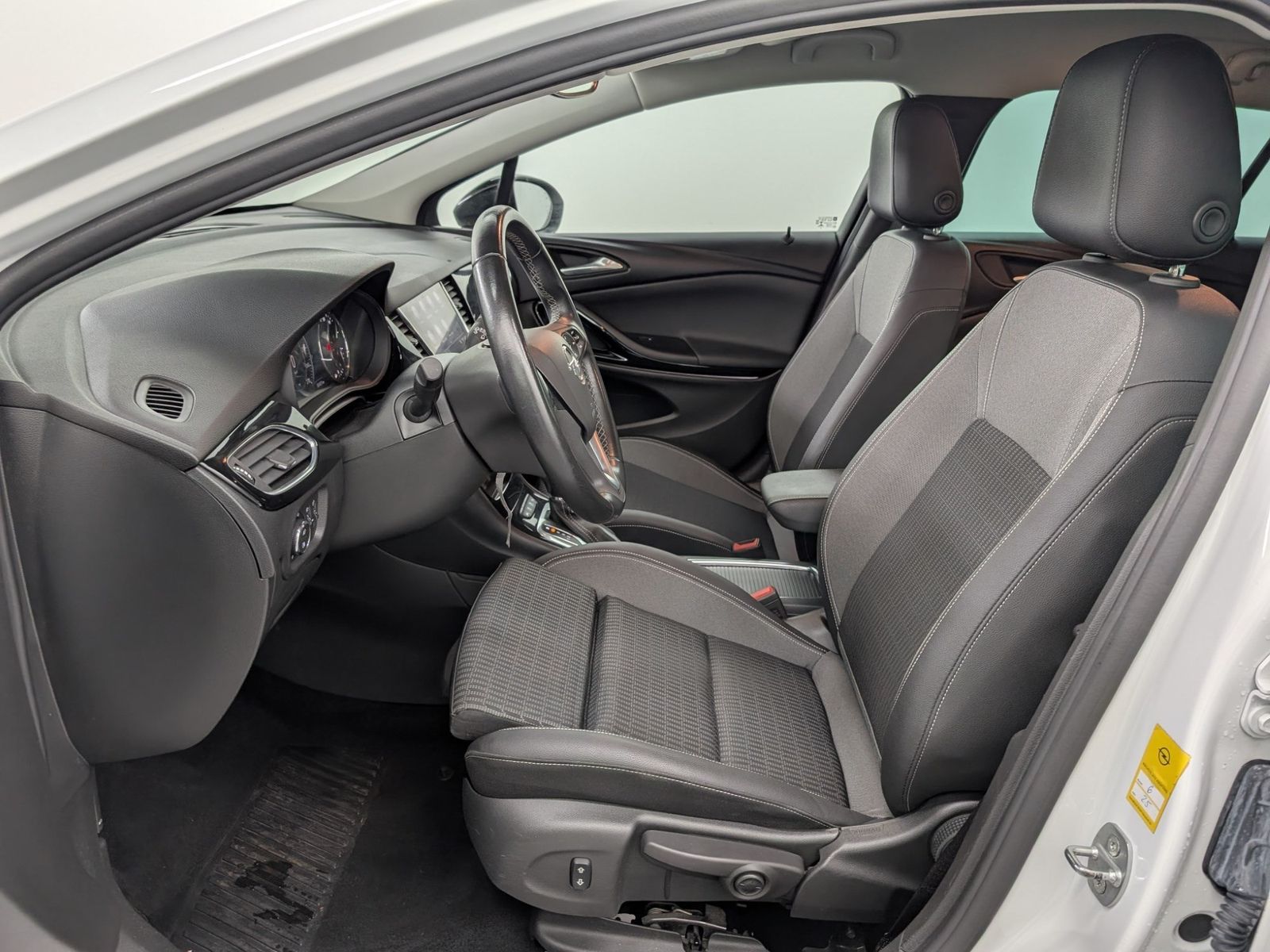 OPEL Astra ST 1.5 CDTI Design & Tech Automatik Navi – Bild 8