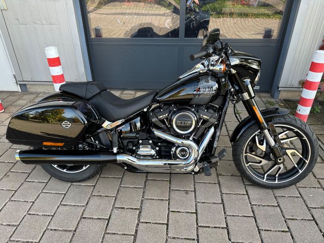 Harley-Davidson Softail FLSB Sport Glide