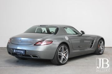 Fahrzeugabbildung Mercedes-Benz SLS AMG Coupe Kermikbremsen Bang&Olufsen