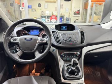 Ford Kuga - 7