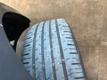 MYAUTOCENTER – Gebraucht- und Jahreswagen mit Werkstattservice in Pfaffenhofen Volkswagen Touran *7.SITZER*STANDHZ*MASSAGE*AHK*KEYLESS*