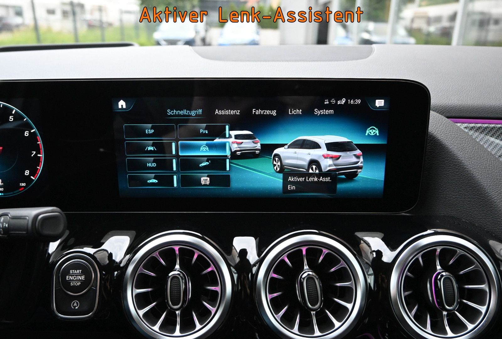 Fahrzeugabbildung Mercedes-Benz GLA 250 DCT AMG Line °DISTRONIC°HUD°STANDHEIZUNG