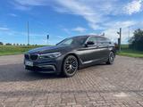 BMW 530i Touring Aut. Luxury Line Standheizung LED 