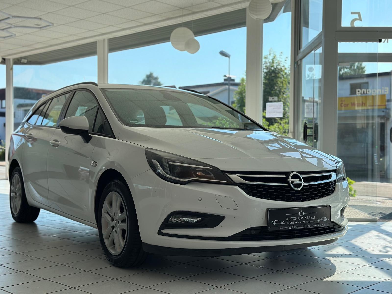Opel Astra 1.6 100kW Automatik Anhängerkupplung