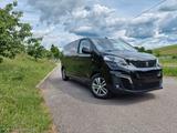 Peugeot 8 Sitzer Taveller BlueHDi 180 Allure L2 - Peugeot Traveller Allure mit Diesel-Antrieb