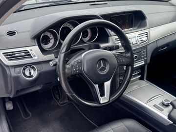 Mercedes E 350 - 10