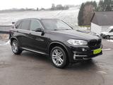 BMW X5 xDrive 25 d *M-Paket*PANO*XENON*AHK*PDC*KAM* - BMW X5 mit Diesel-Antrieb: Schwarz, mit Apple Carplay