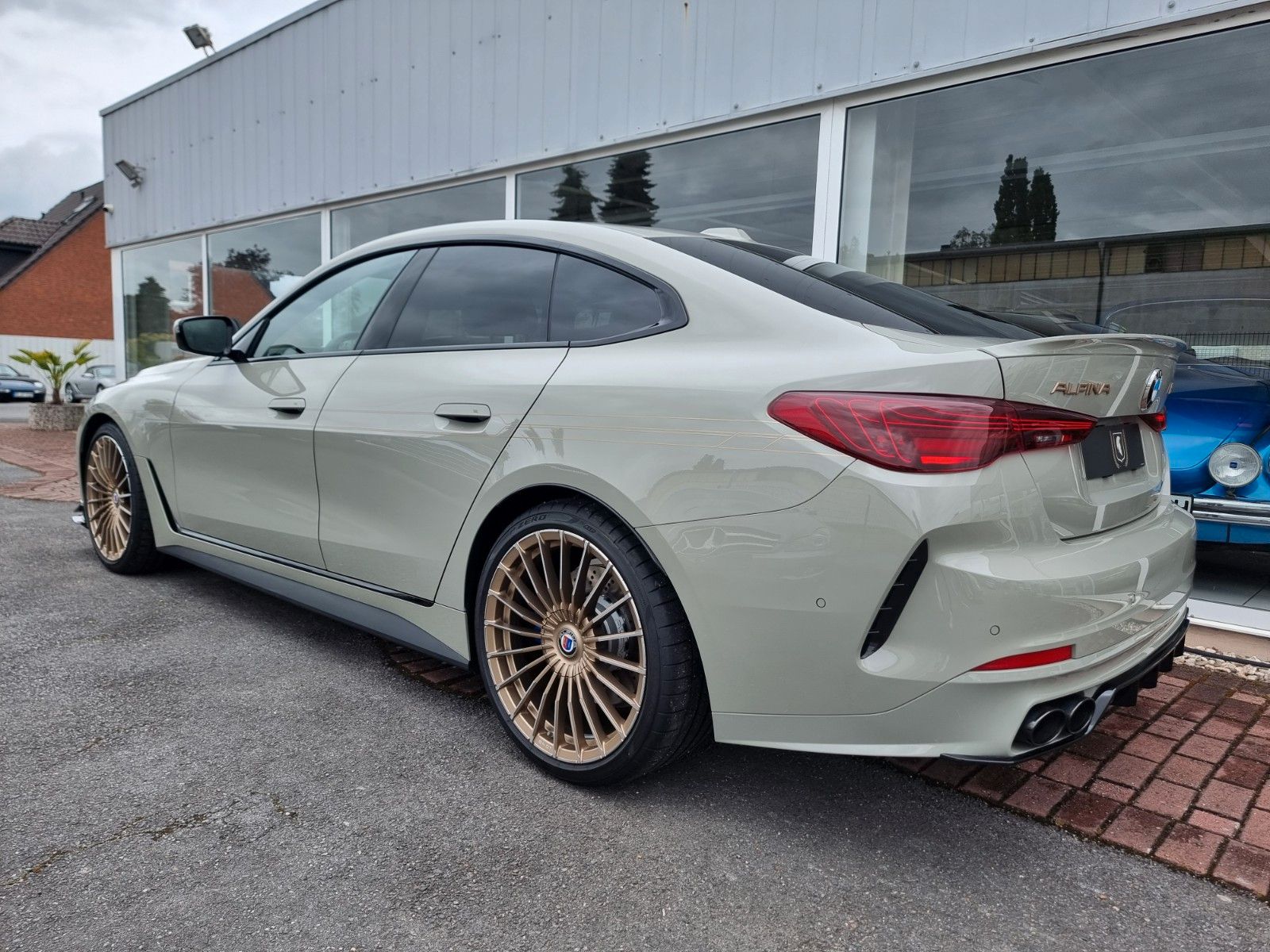 Fahrzeugabbildung ALPINA B4 3.0 Allrad GT/Neuzustand/Keramik+Foliert