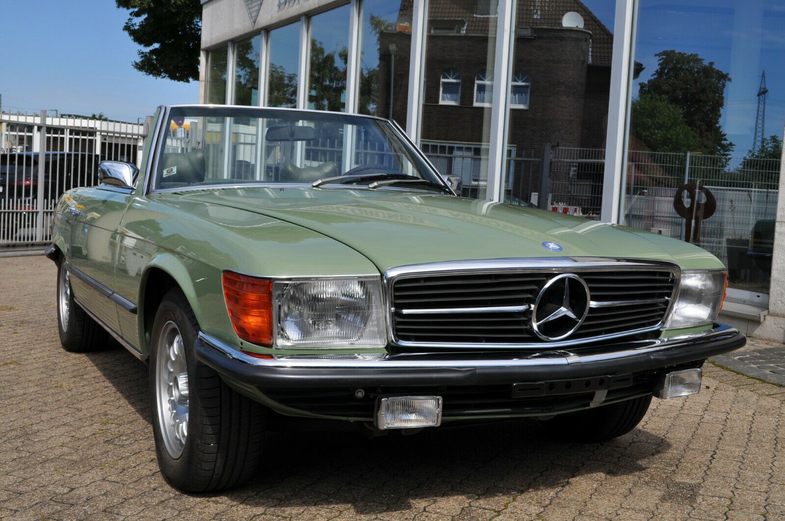 Fahrzeugabbildung Mercedes-Benz 450 SL " Super Zustand"