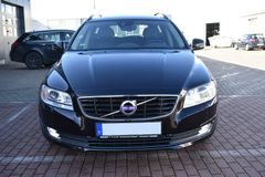 Fahrzeugabbildung Volvo V70 D5 AT*Black Edition*FSHZG*2xPDC*XEN*Mietkauf