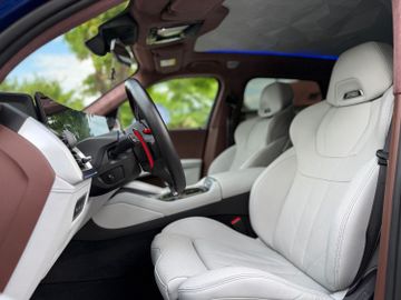 BMW XM - 11