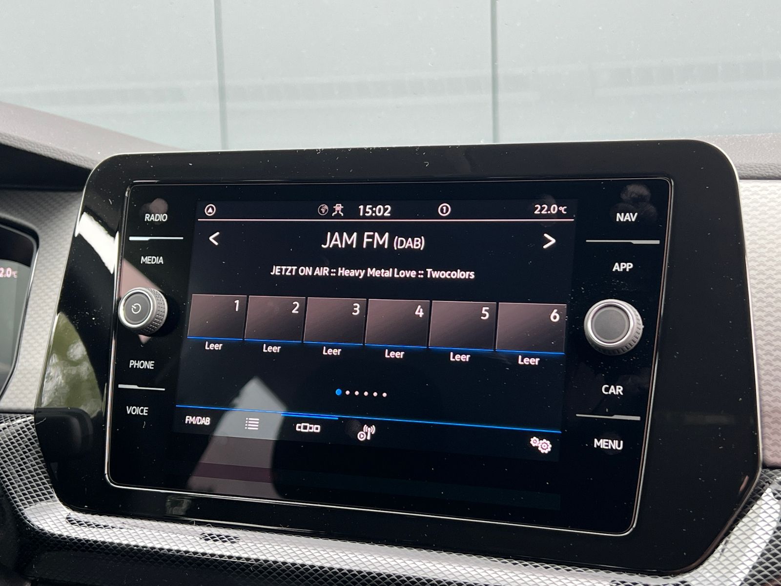 Fahrzeugabbildung Volkswagen T-Cross Life 1.5 TSI DSG *IQ.Light, Kamera, 17'-